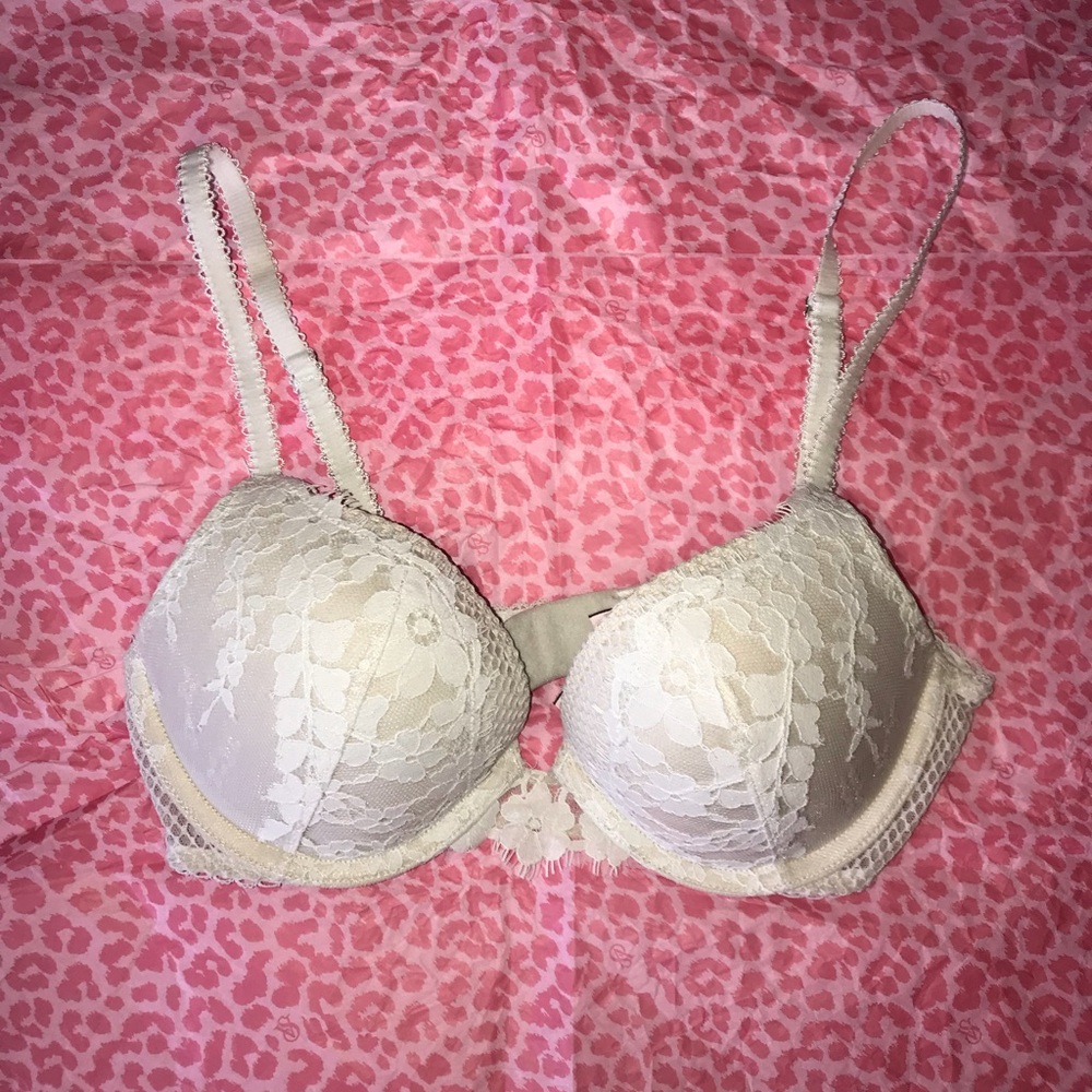 Victoria’s Secret bra